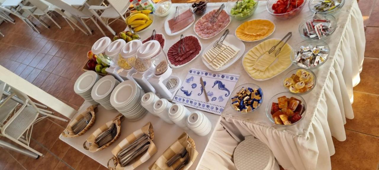 ホテルDenz チェルノモレツ エクステリア 写真